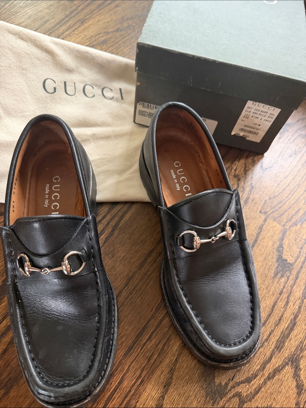 Gucci Women’s Black Leather Horsebit Loafers
